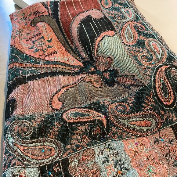 Pashmina wrap - Picture 4 of 5